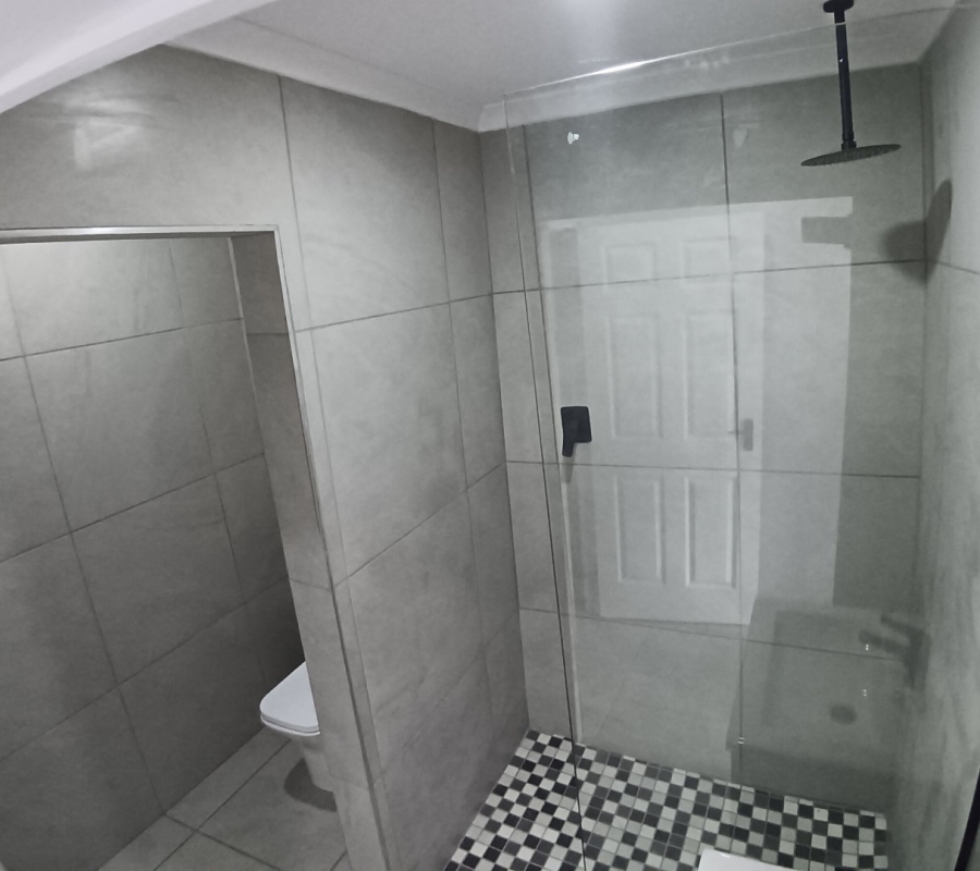 5 Bedroom Property for Sale in Fraaiuitsig Western Cape